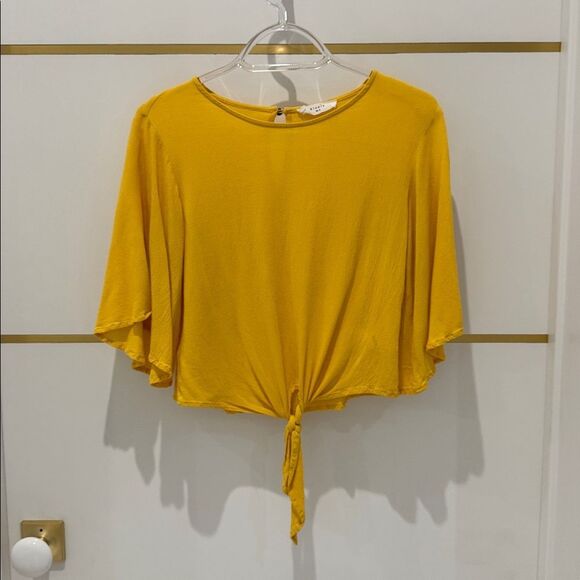 ELODIE nordstrom yellow short sleeve top mustard crop top front tie shirt - Picture 1 of 10